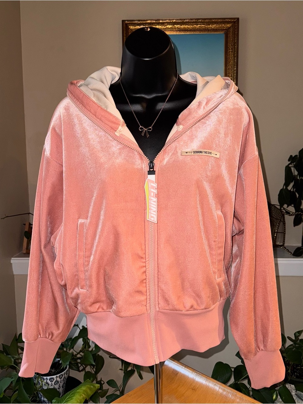 Rare Li-Ning Women's Full Zip Hoodie
- 'Scoring The Dive' Track Jacket